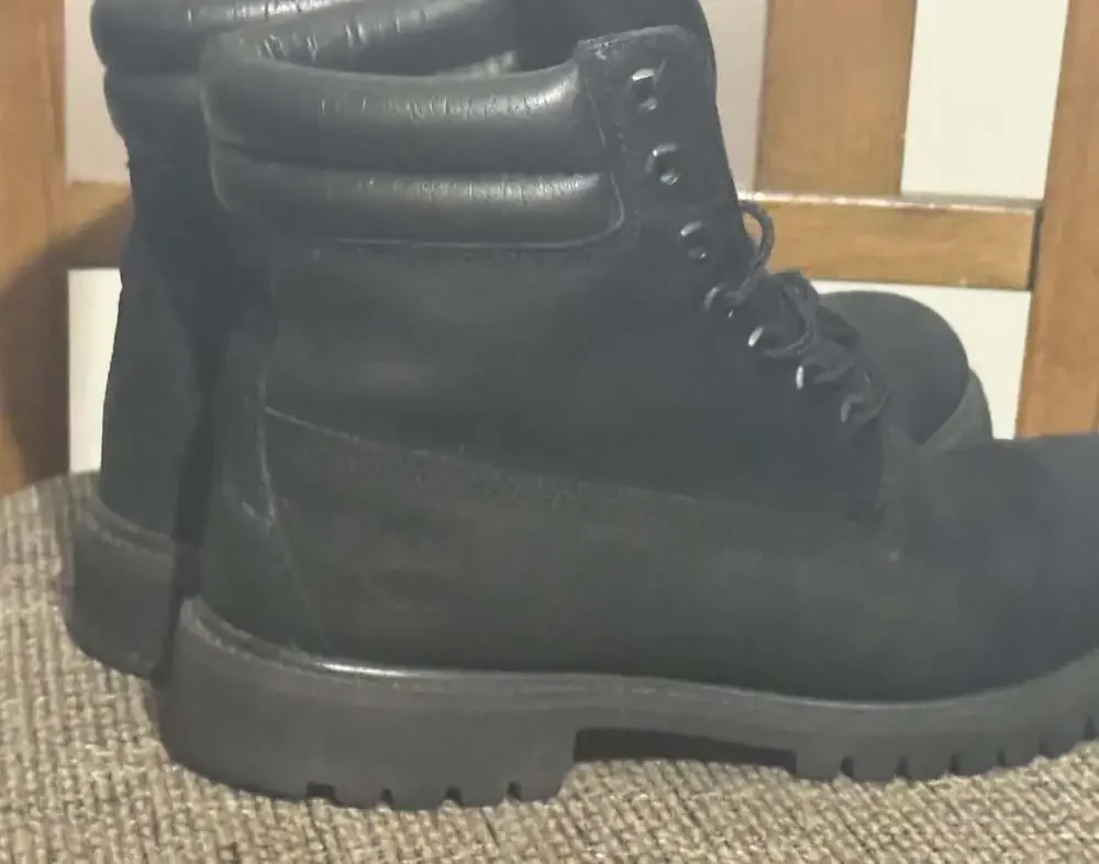 Timberland 6-Inch Premium Waterproof Boots Size 8 Black Leather